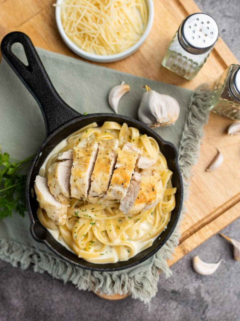 Creamy Chicken Alfredo Skillet