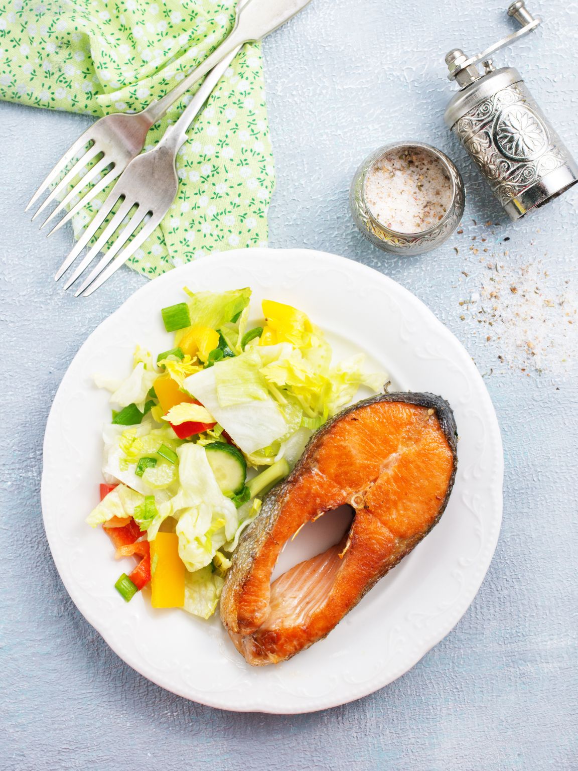 Pan-Seared Salmon Steak with Fresh Salad