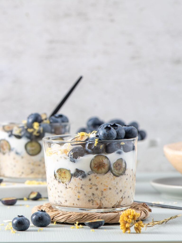 Blueberry Chia Overnight Oats