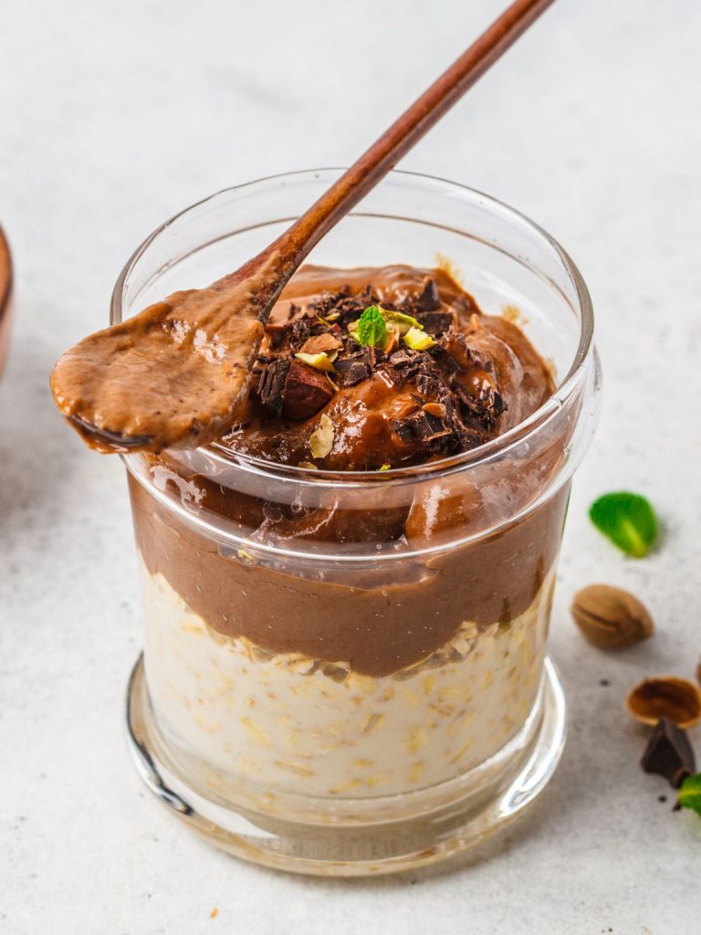 Chocolate Cottage Cheese Mousse Overnight Oats