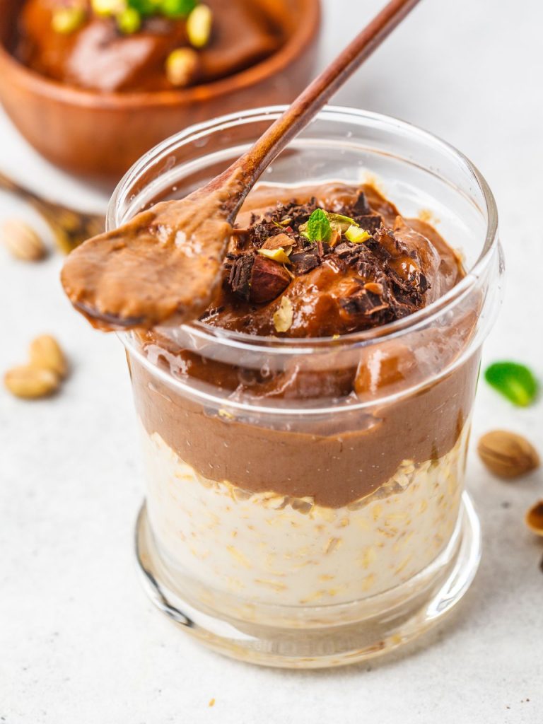 Chocolate Cottage Cheese Mousse Overnight Oats