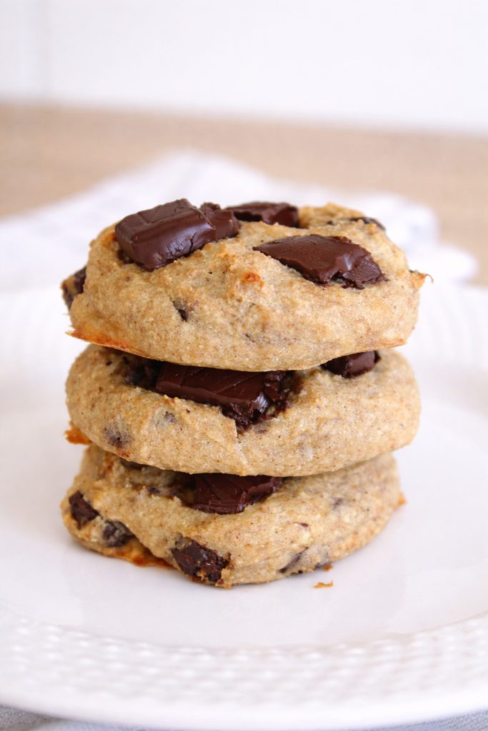 Healthy Banana Oat Chocolate Cookies (hero)