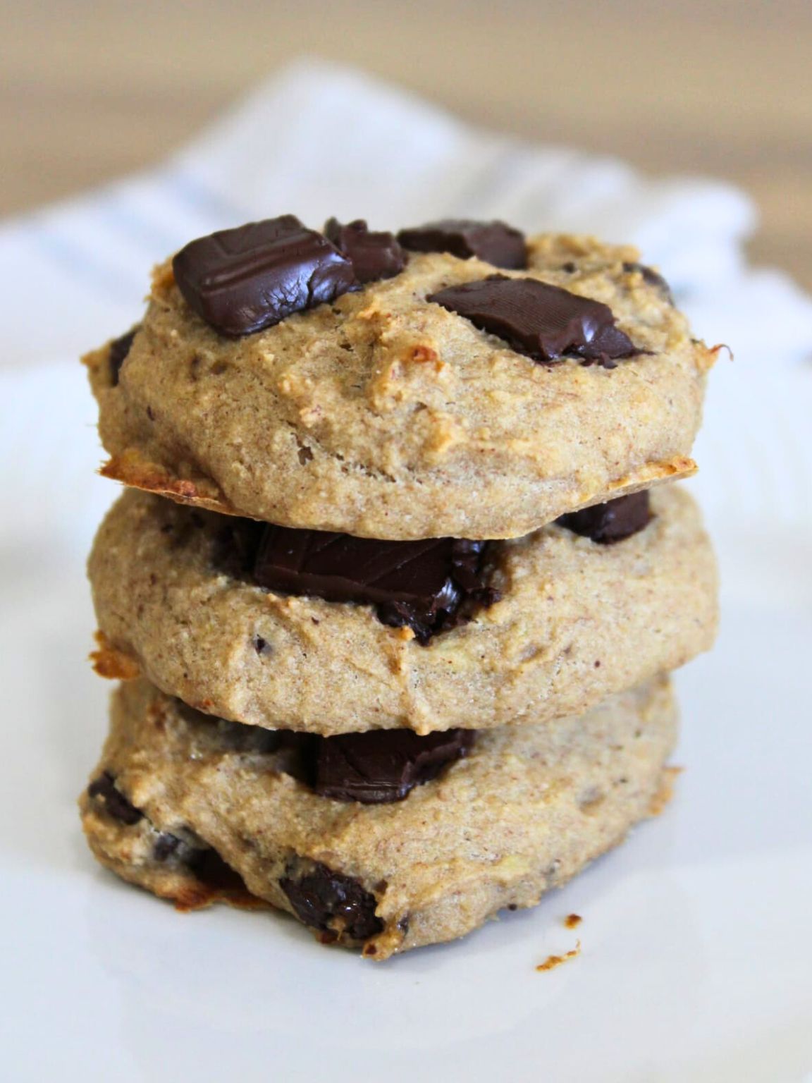 Healthy Banana Oat Chocolate Cookies