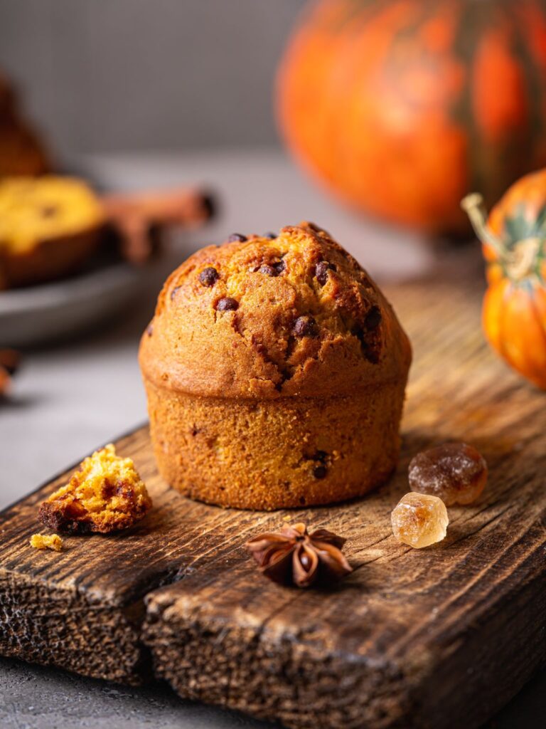 Healthy Pumpkin Chocolate Chip Muffins