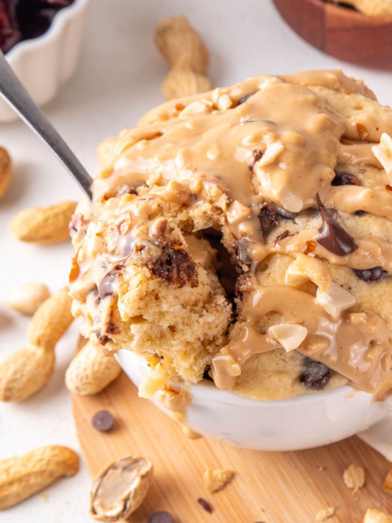 Peanut Butter Chocolate Chip Mug Cake