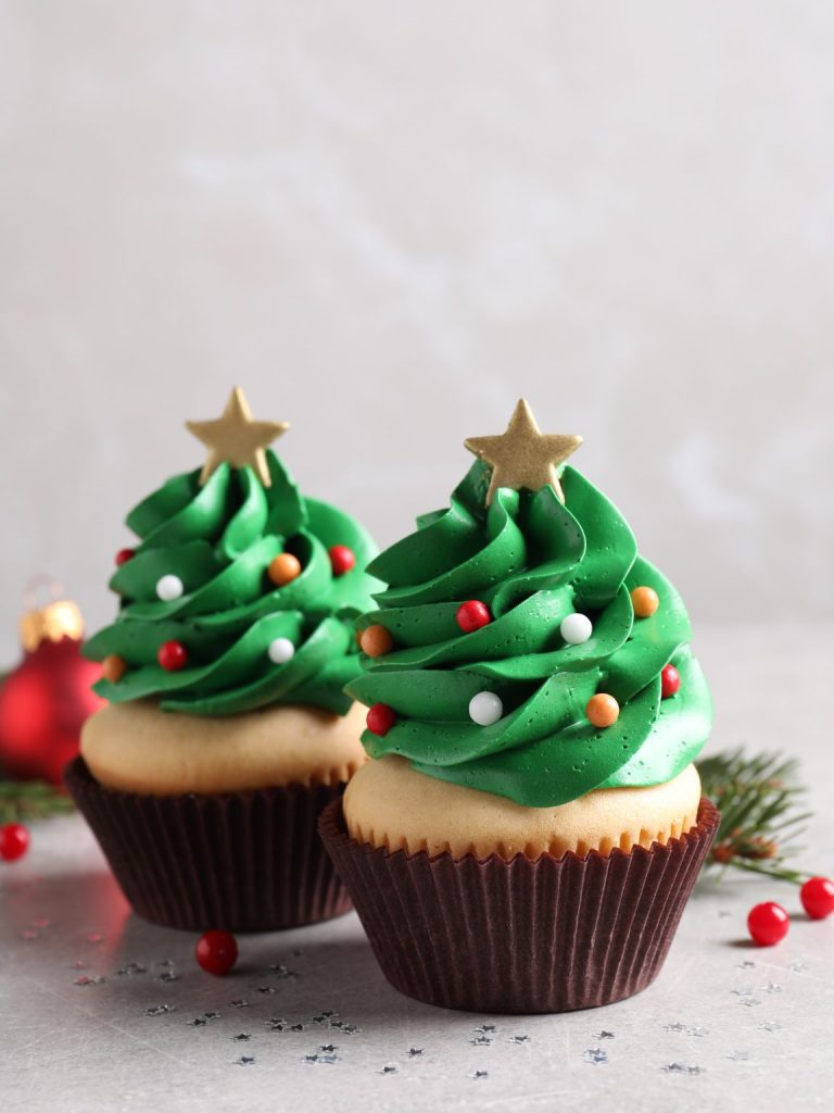 4-Ingredient Christmas Tree Cupcakes
