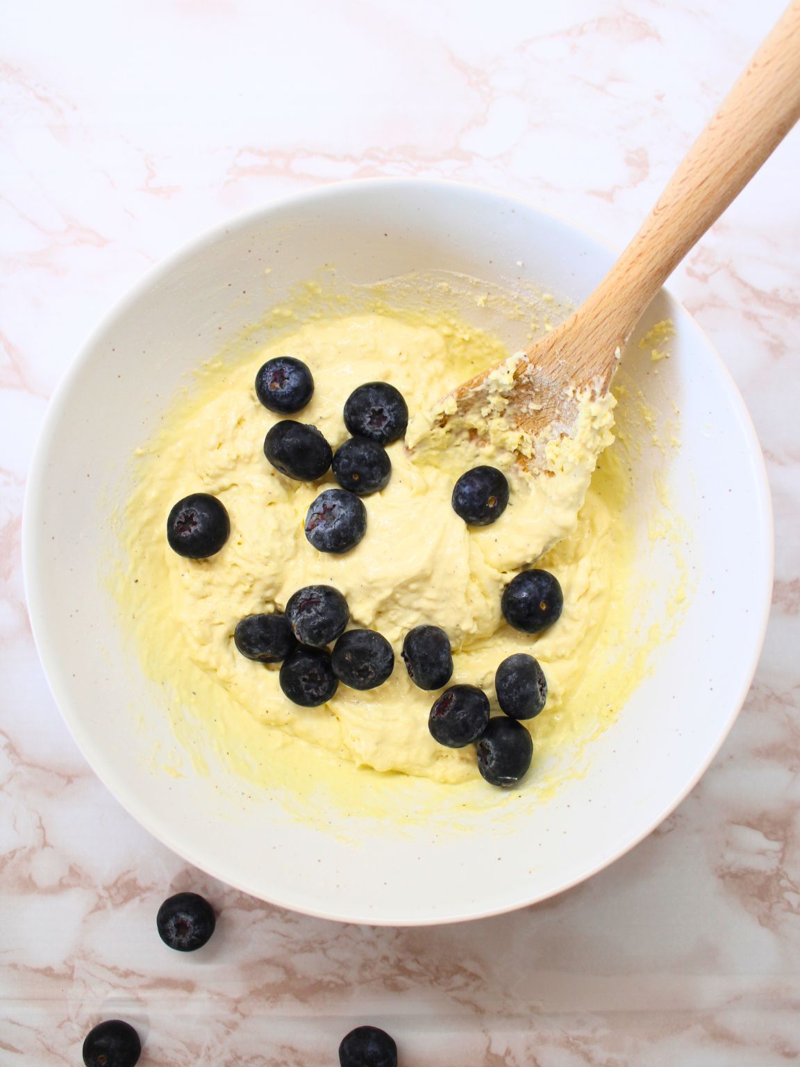 3-Ingredient Blueberry Muffins