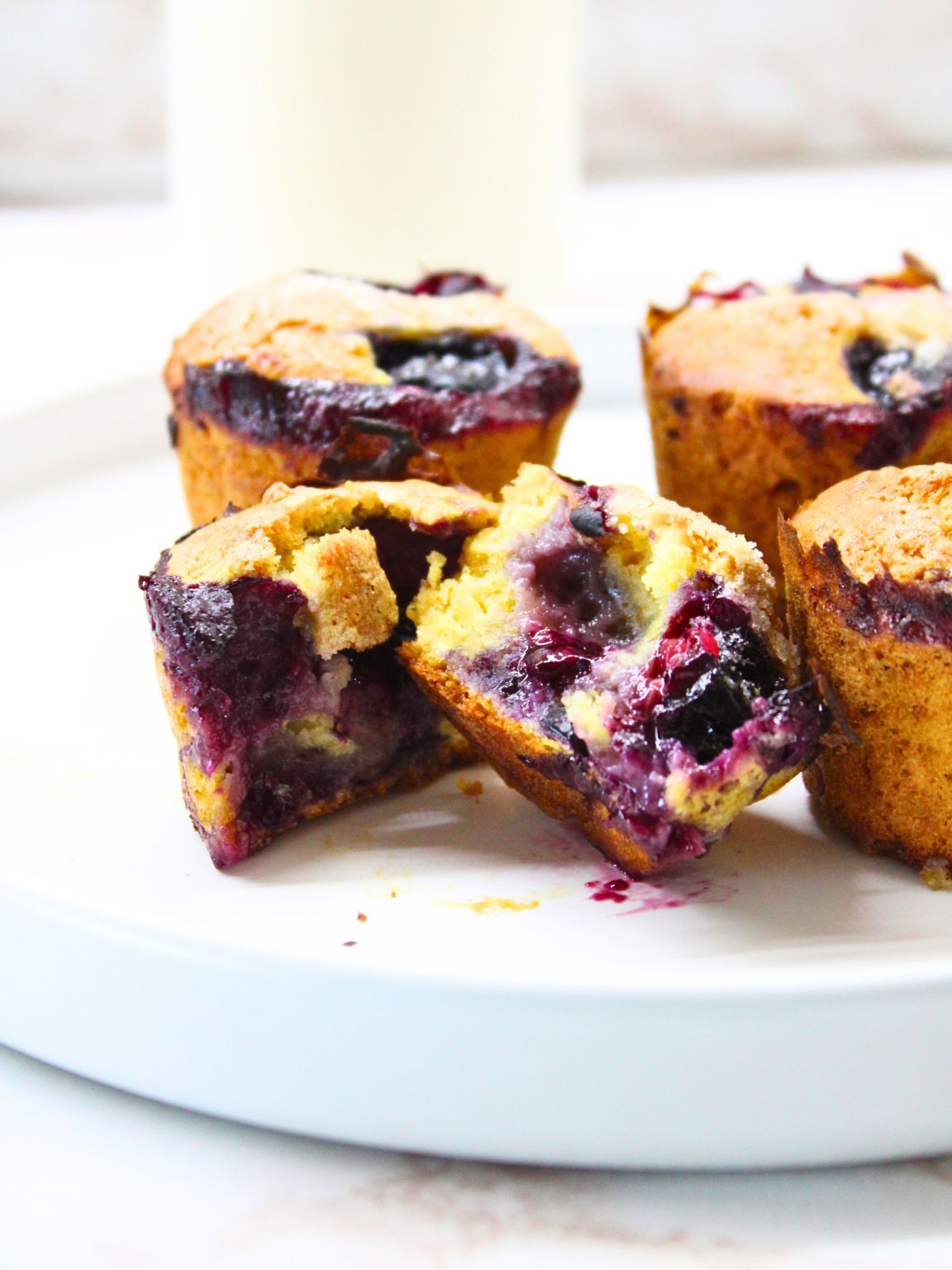 3-Ingredient Blueberry Muffins