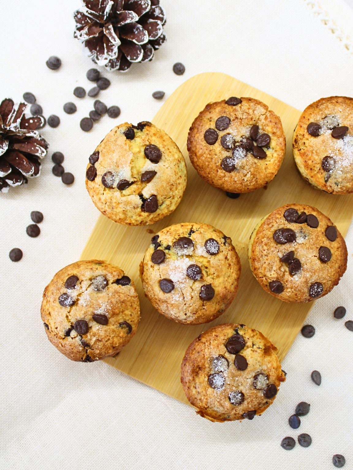 3-Ingredient Chocolate Chip Muffins