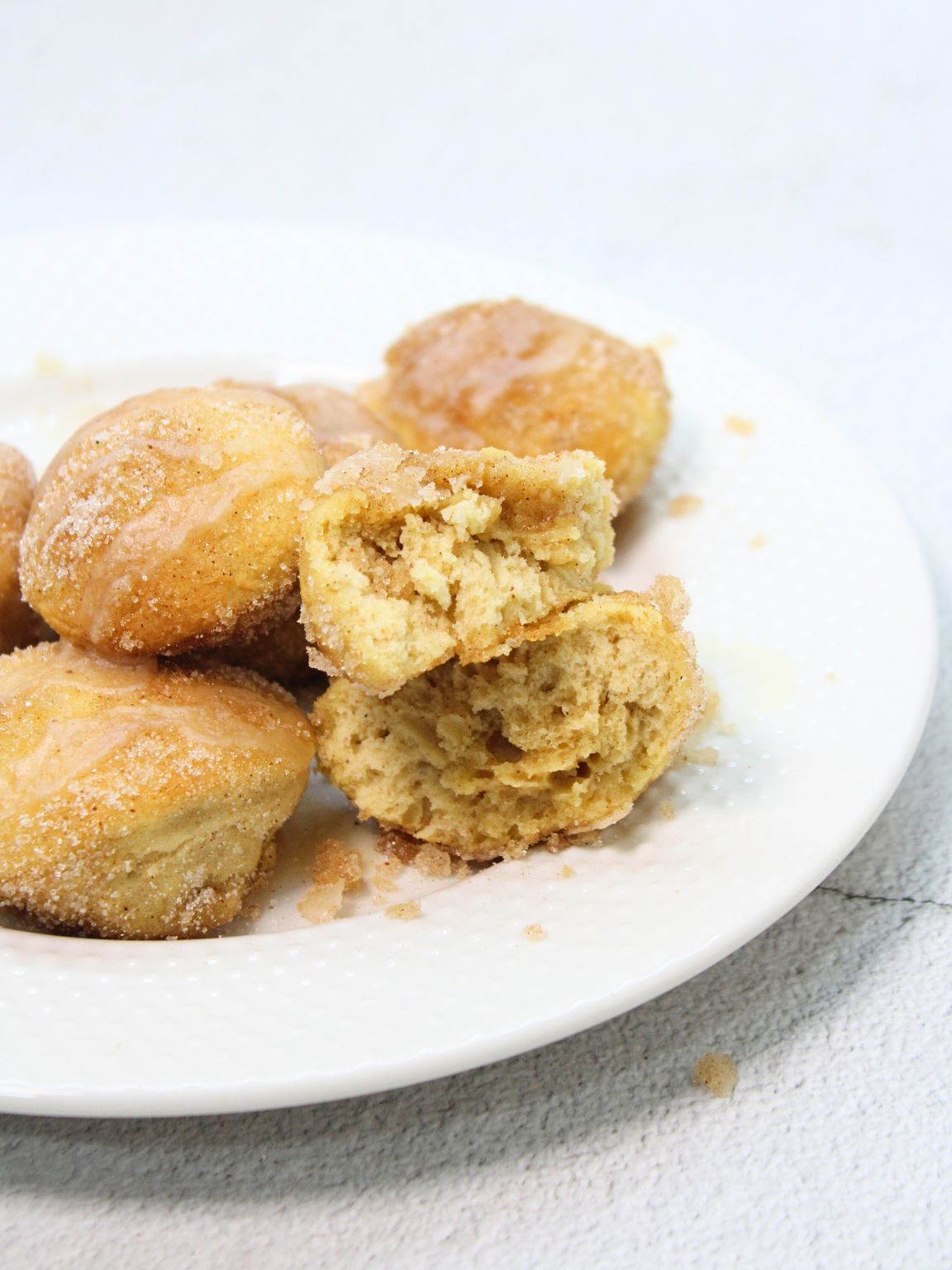 Easy Air Fryer Donut Bites