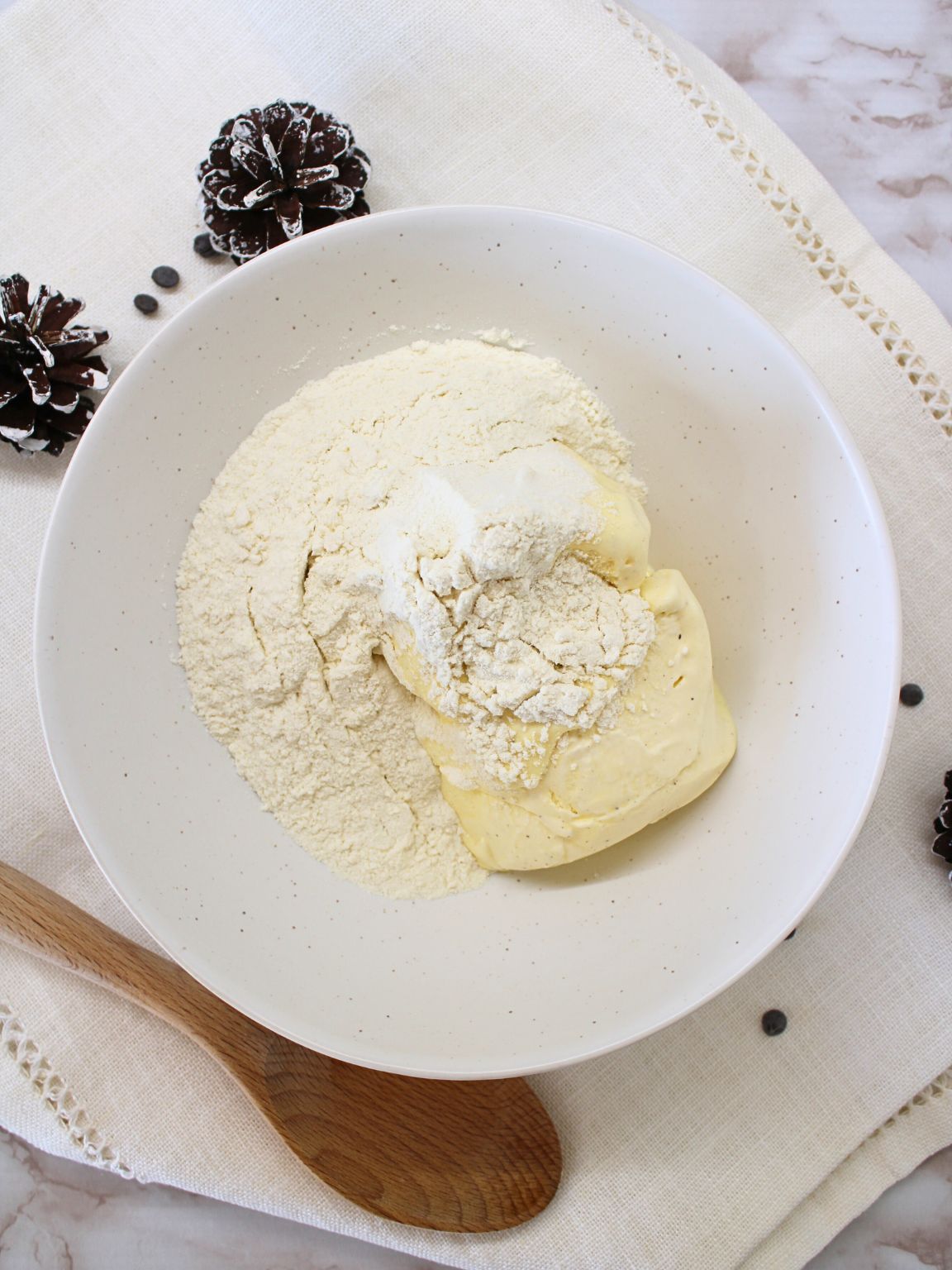 How to Make 3-Ingredient Chocolate Chip Muffins