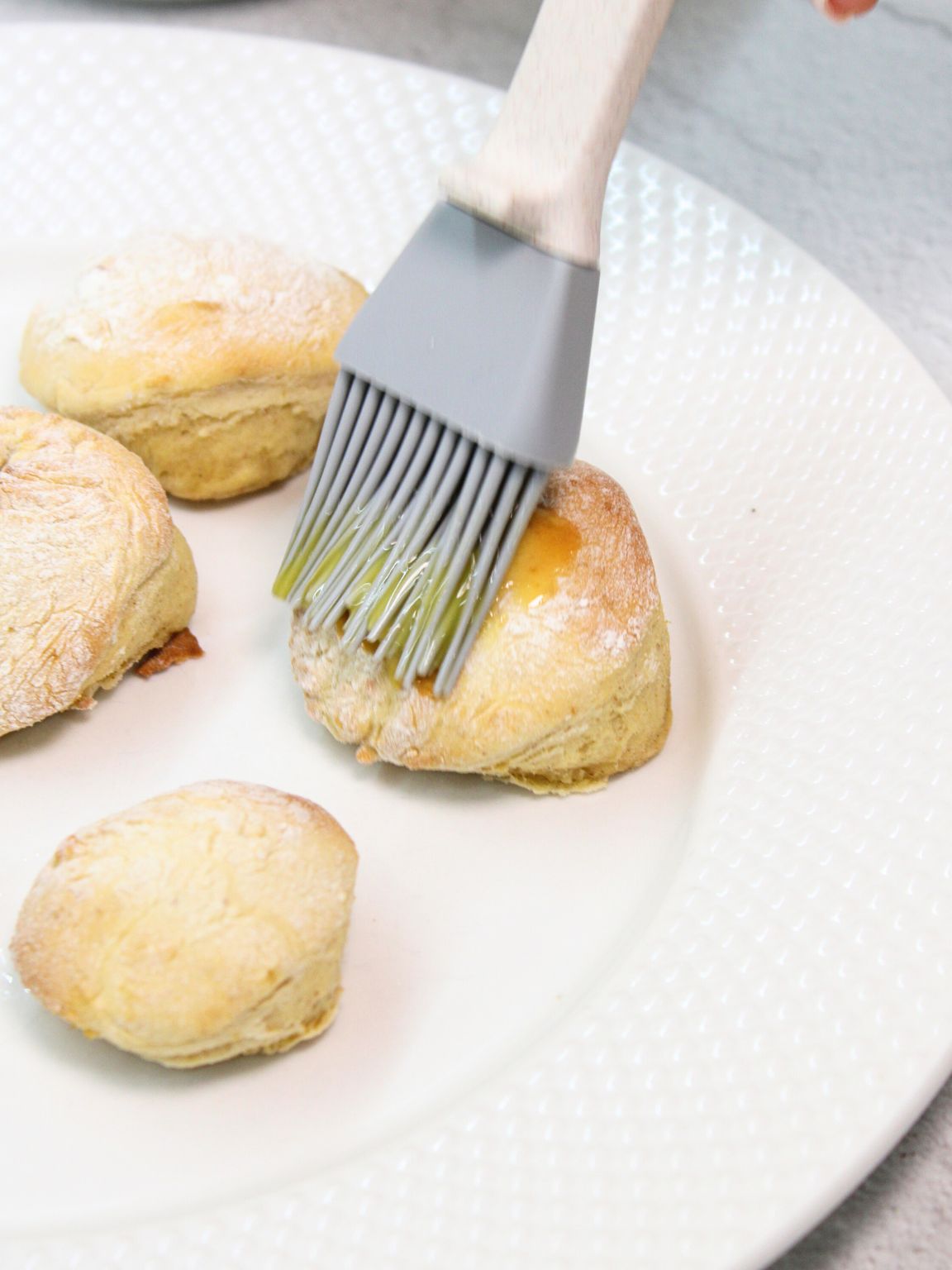 How to Make Air Fryer Donut Bites