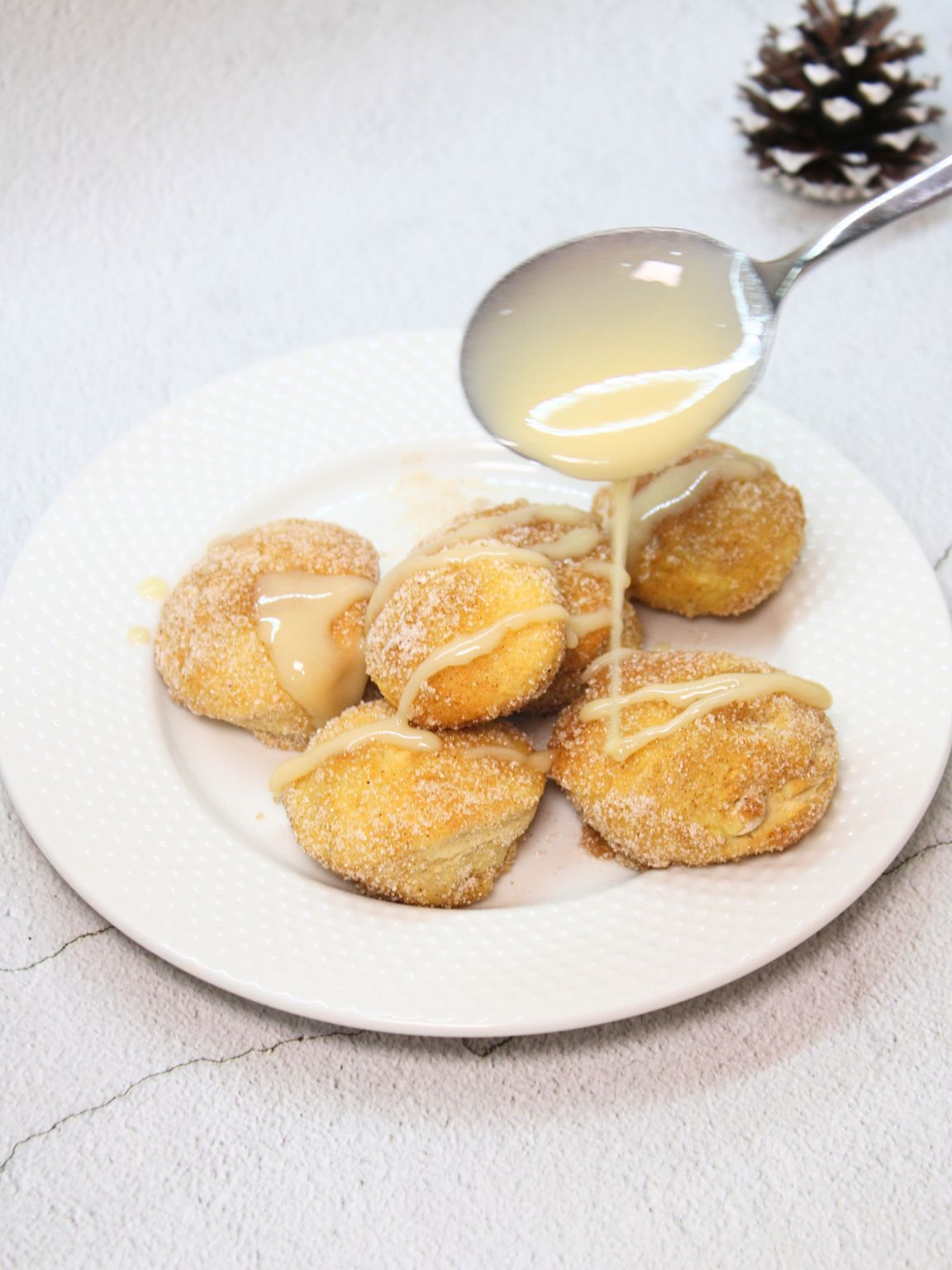 How to Make Air Fryer Donut Bites