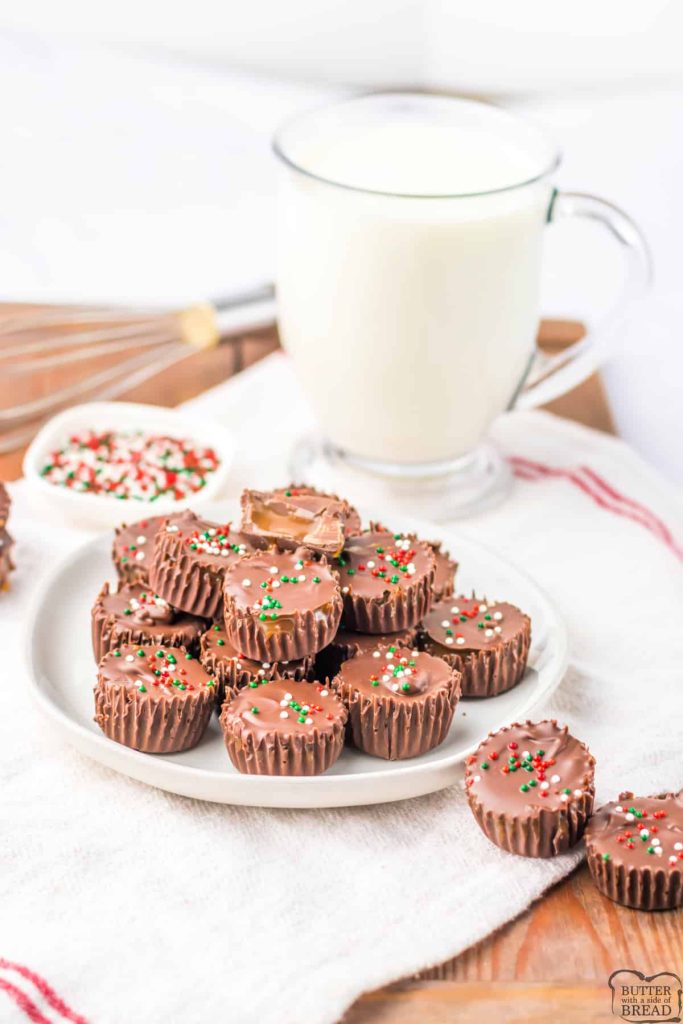 Christmas Chocolate Caramel Cups