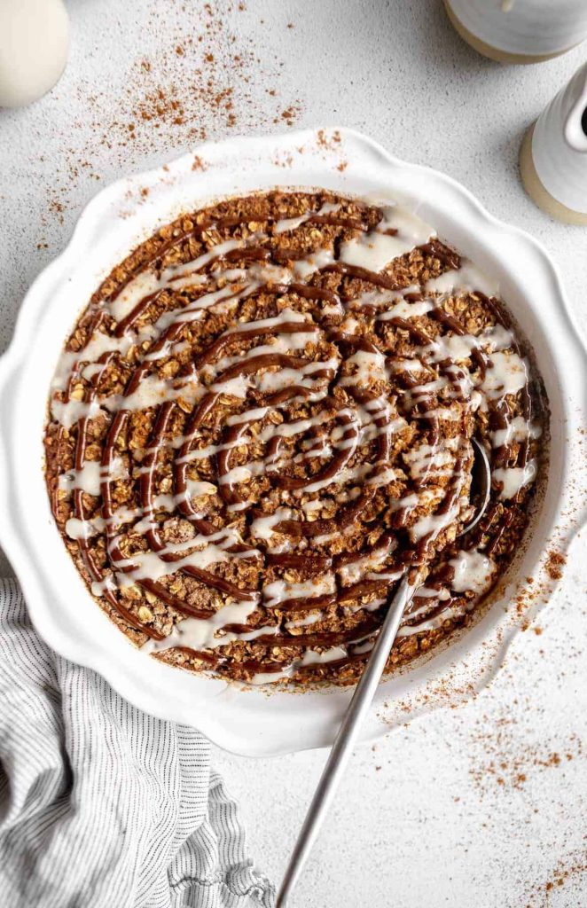 Cinnamon Roll Baked Oats
