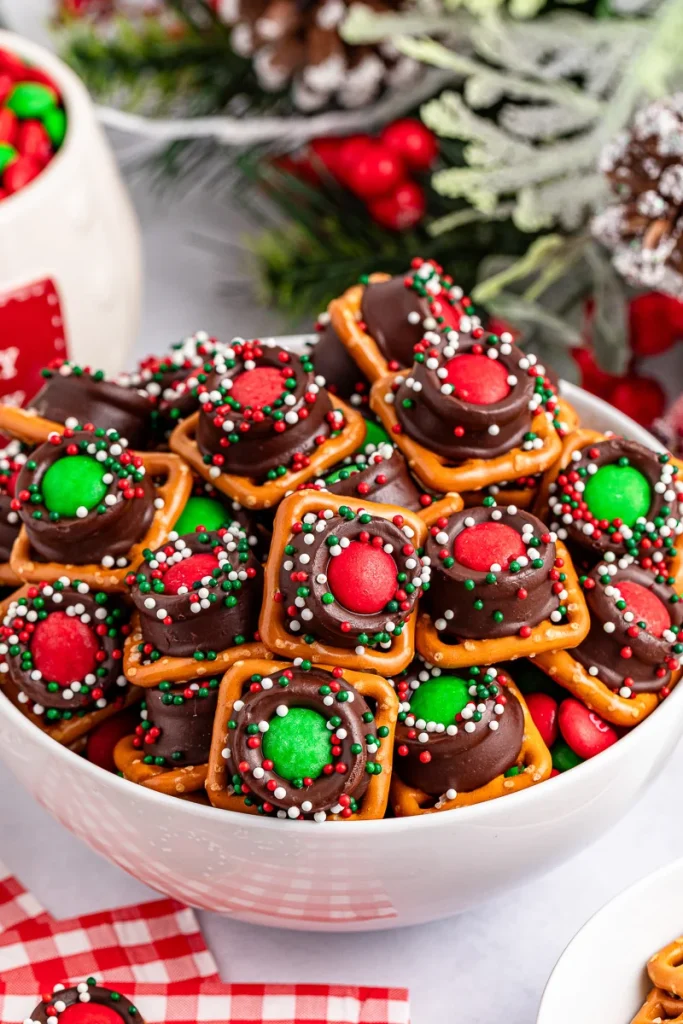 Easy Rolo Pretzel Bites