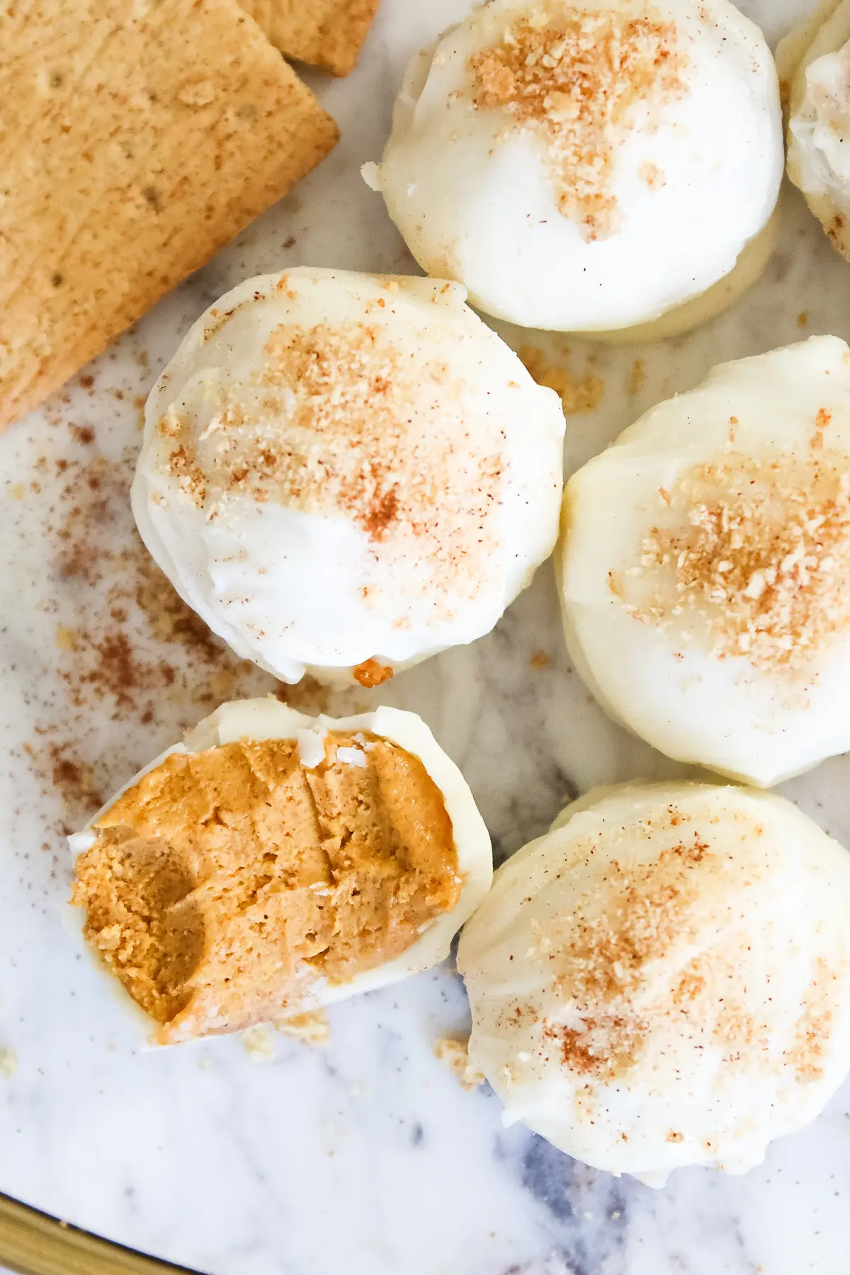 No-Bake Pumpkin Pie Truffles