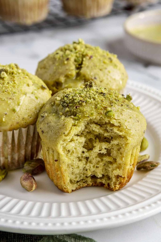 Pistachio Muffins (No Pudding Mix)