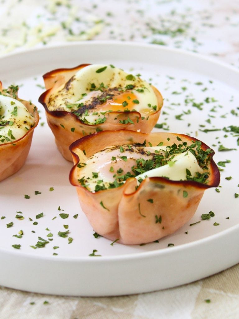 Super Easy Ham & Cheese Egg Cups
