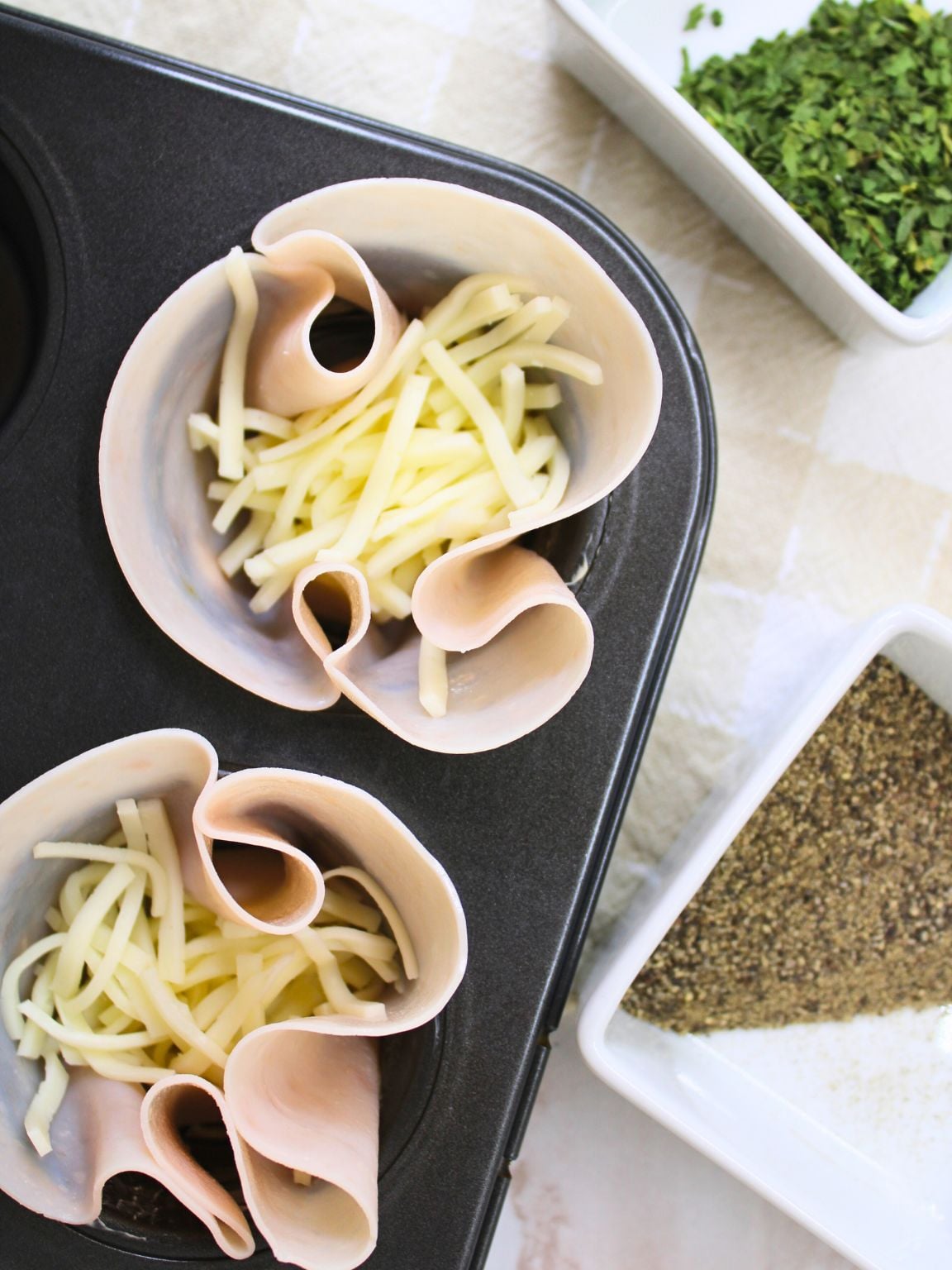 Super Easy Ham & Cheese Egg Cups (5)