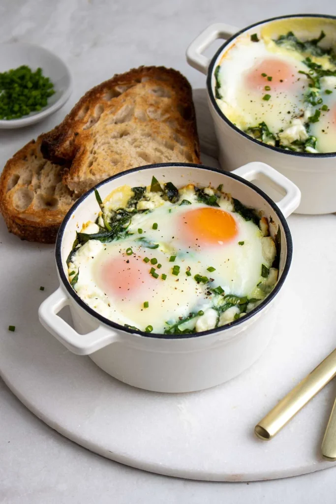 Creamy Spinach Baked Eggs