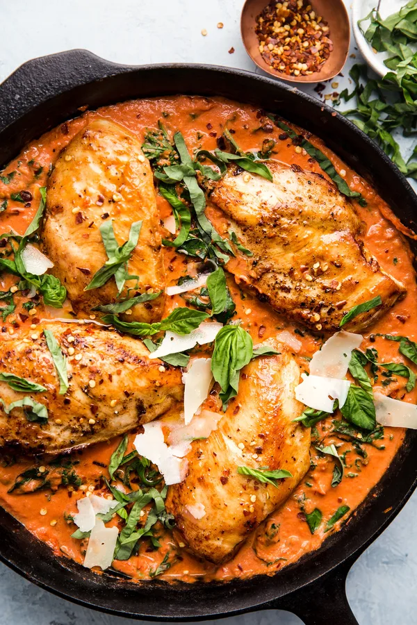 Creamy Tomato Chicken Skillet
