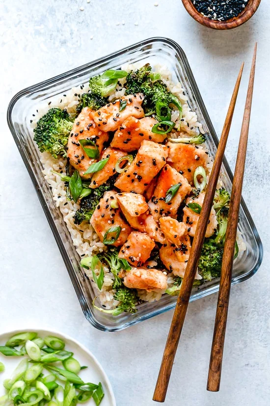 Honey Sriracha Chicken Bowls
