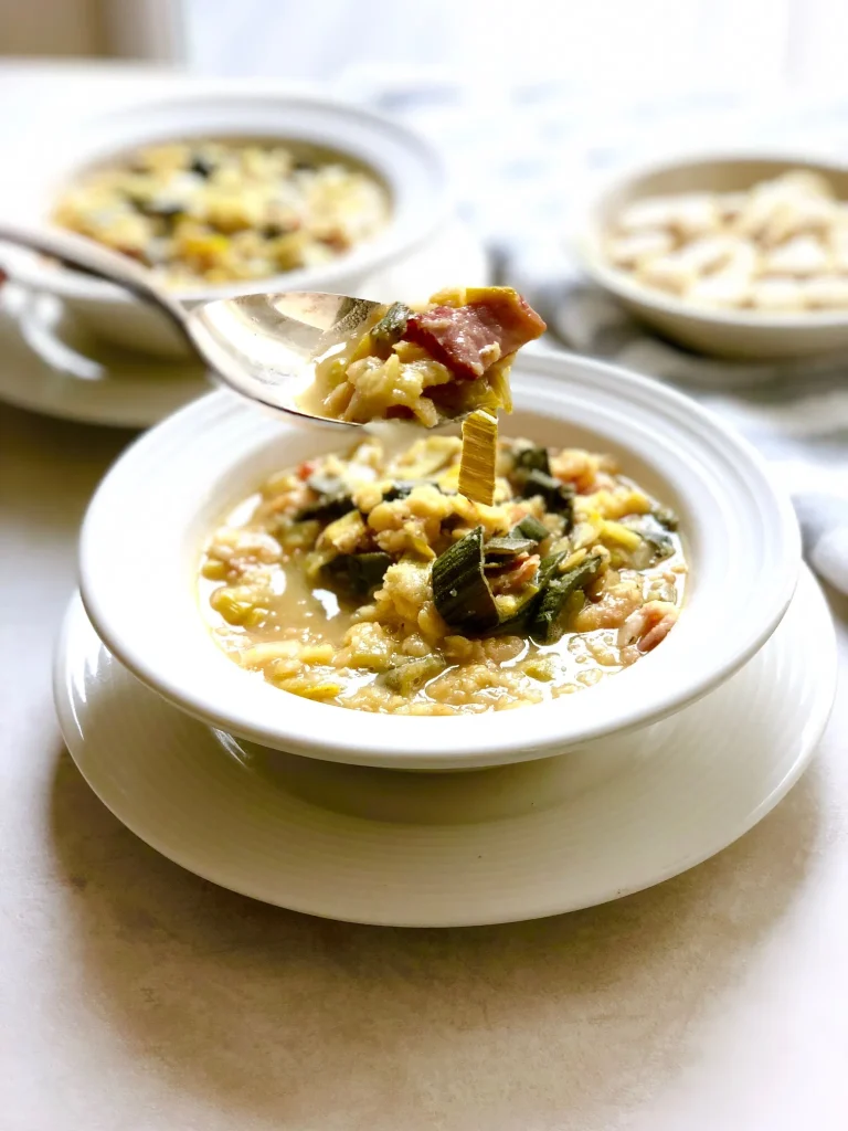Crock Pot Bacon and Leek Lentil Soup