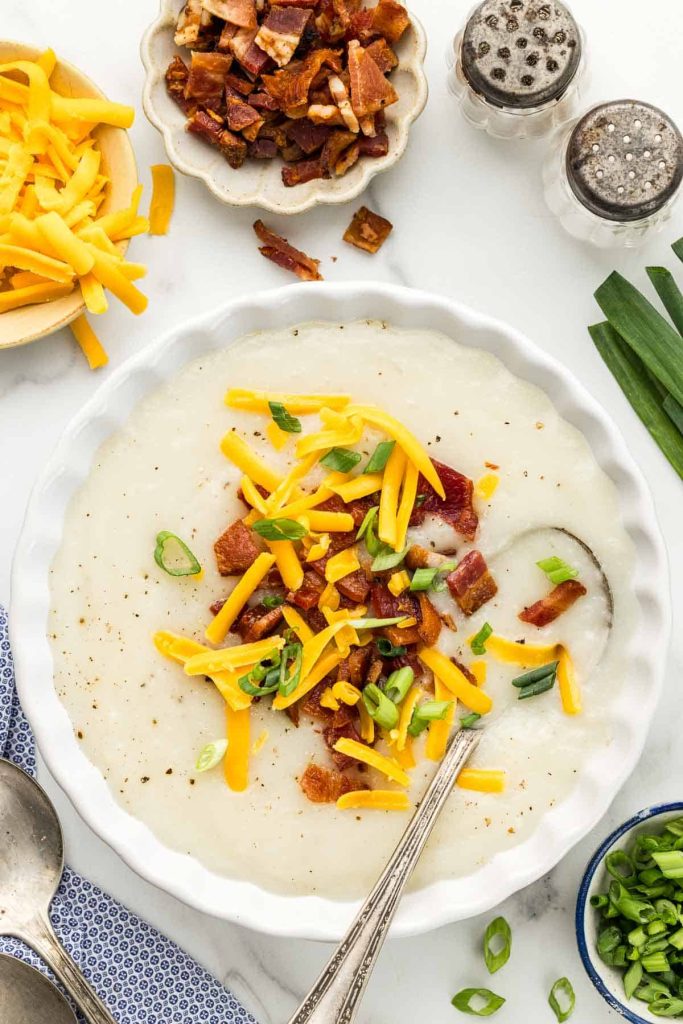 Easy Potato Soup Recipe with 4 Ingredients