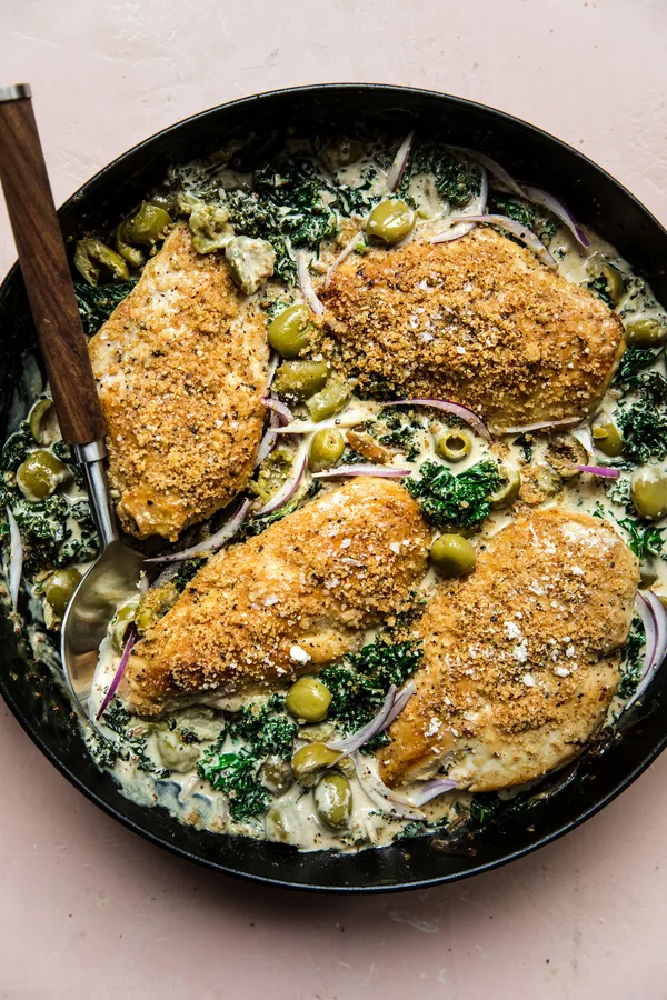One-Pot Chicken with Creamed Kale