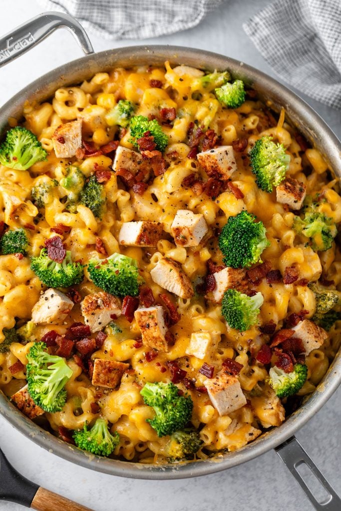 Chicken Mac and Cheese with Bacon and Broccoli