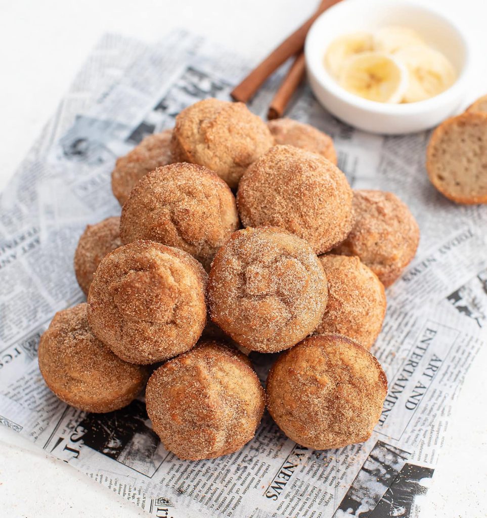 4 Ingredient Healthy Banana Donuts