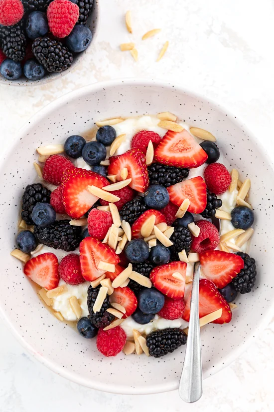Berry Cottage Cheese Breakfast Bowl