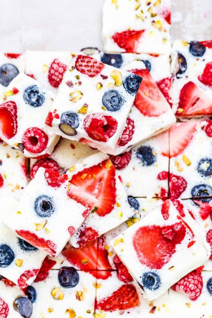 Easy Frozen Yogurt Bark Recipe