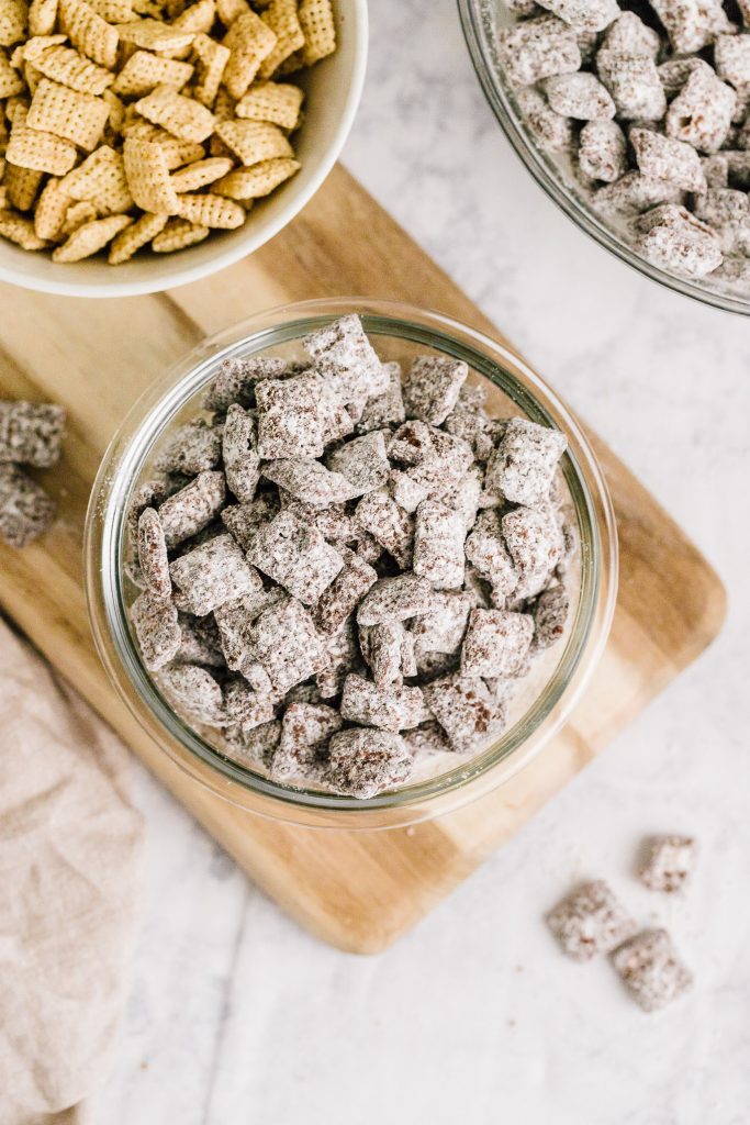 Low-Sugar Puppy Chow