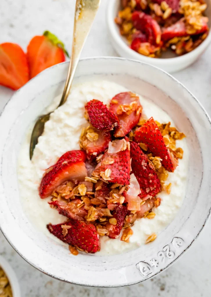 Strawberry Cottage Cheese Breakfast Bowl