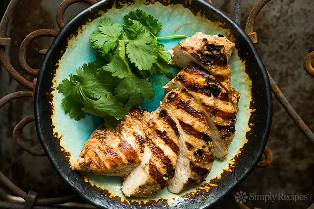 Grilled Chicken with Yogurt Garlic Marinade
