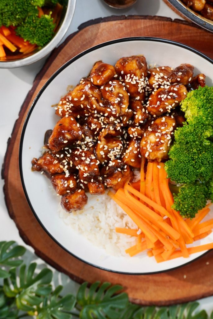 High Protein Honey Soy Garlic Chicken Rice Bowls