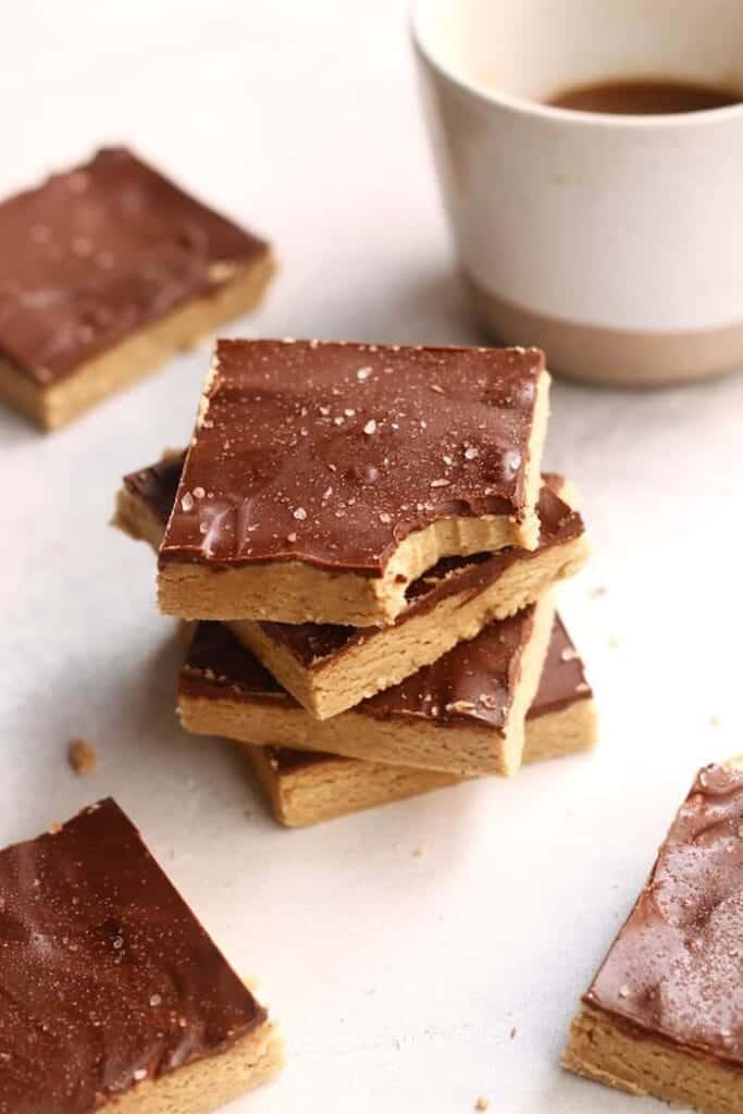 Cookie Dough Protein Bars with Oat Flour
