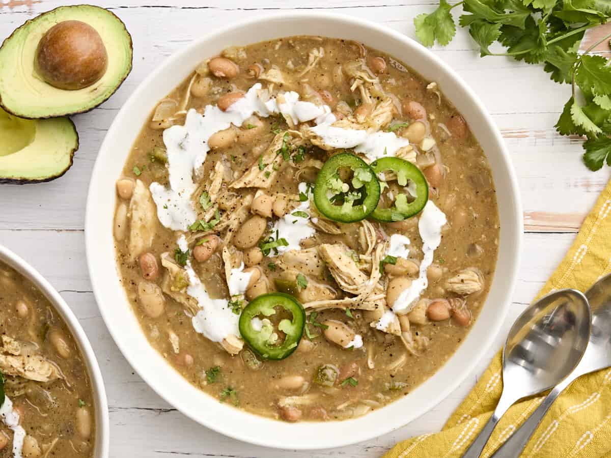 Easy Slow Cooker White Chicken Chili