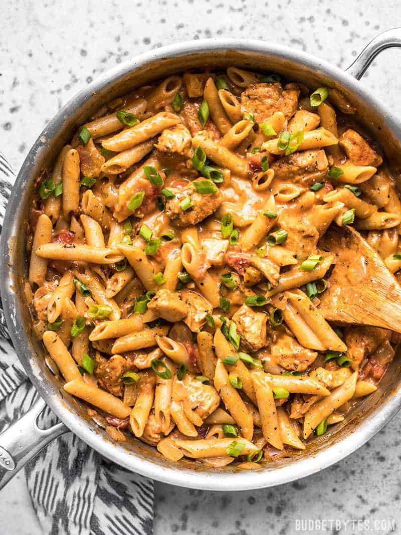 One Pot Creamy Cajun Chicken Pasta