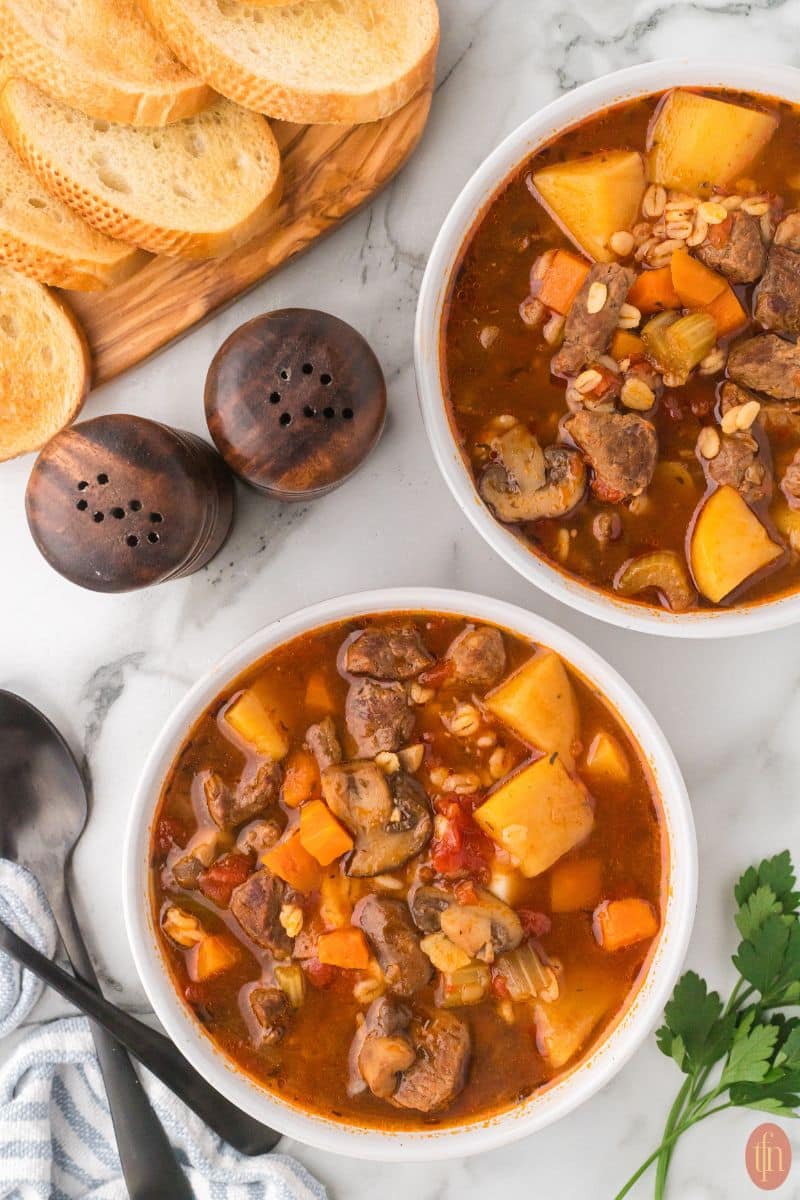 Instant Pot Beef and Barley Soup