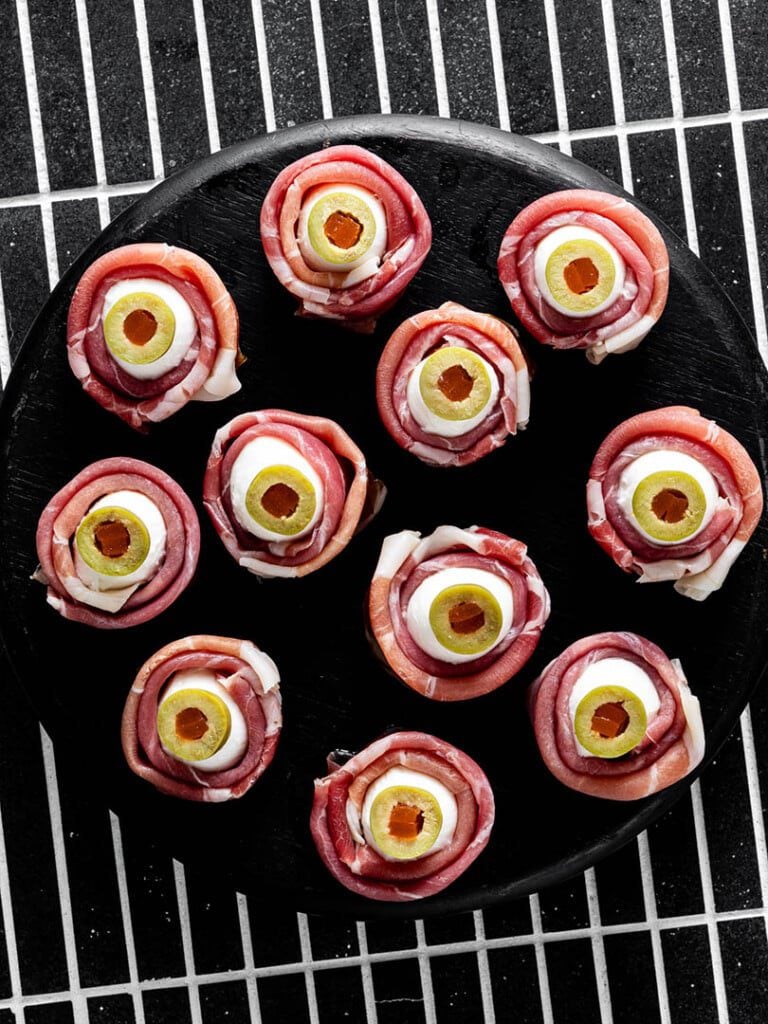 Mozzarella Eyeballs