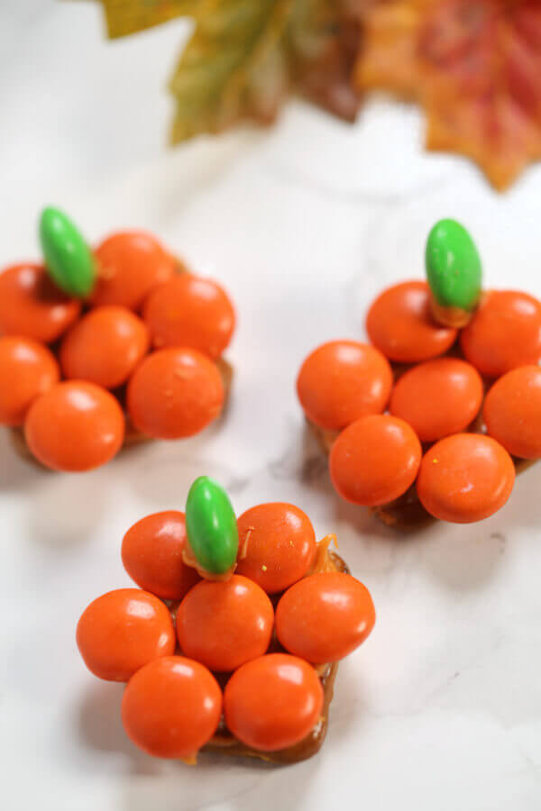 Chocolate Covered Pretzels Pumpkins