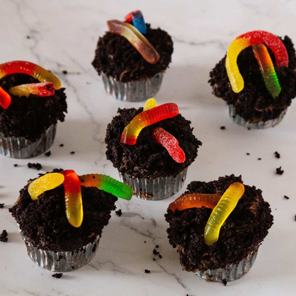 Halloween Wormy Dirt Cupcakes