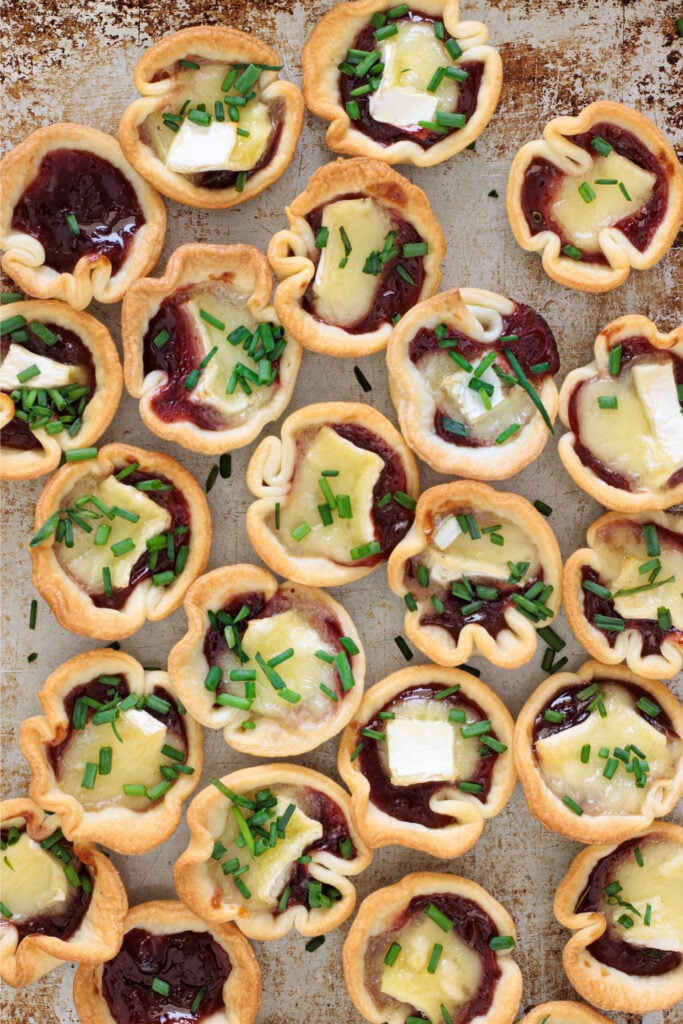 3-Ingredient Mini Cranberry Brie Bites