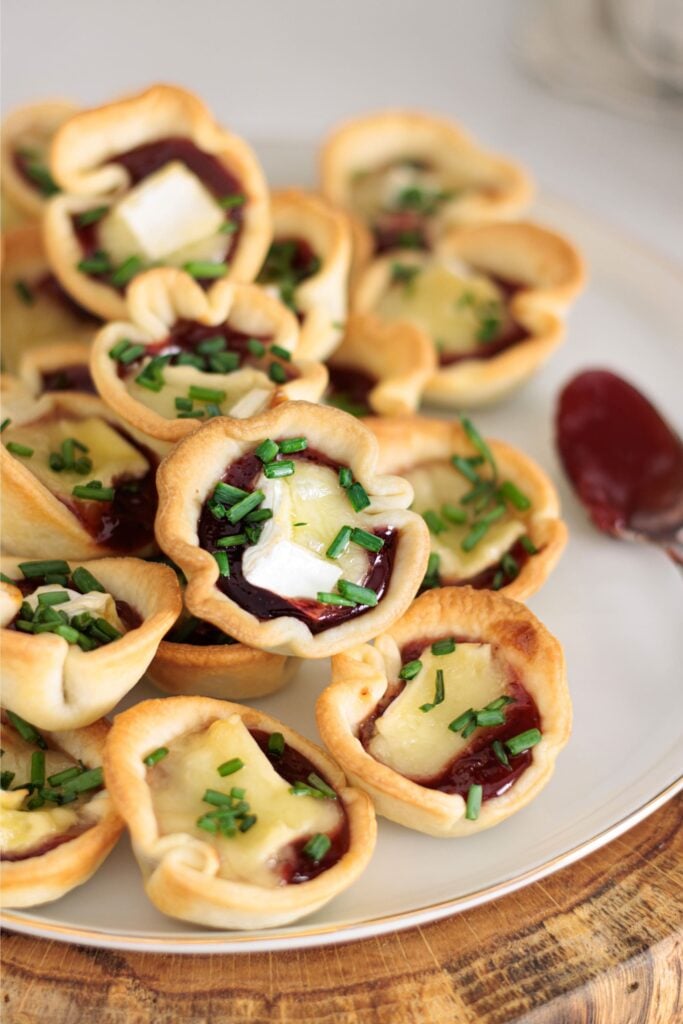 3-Ingredient Mini Cranberry Brie Bites