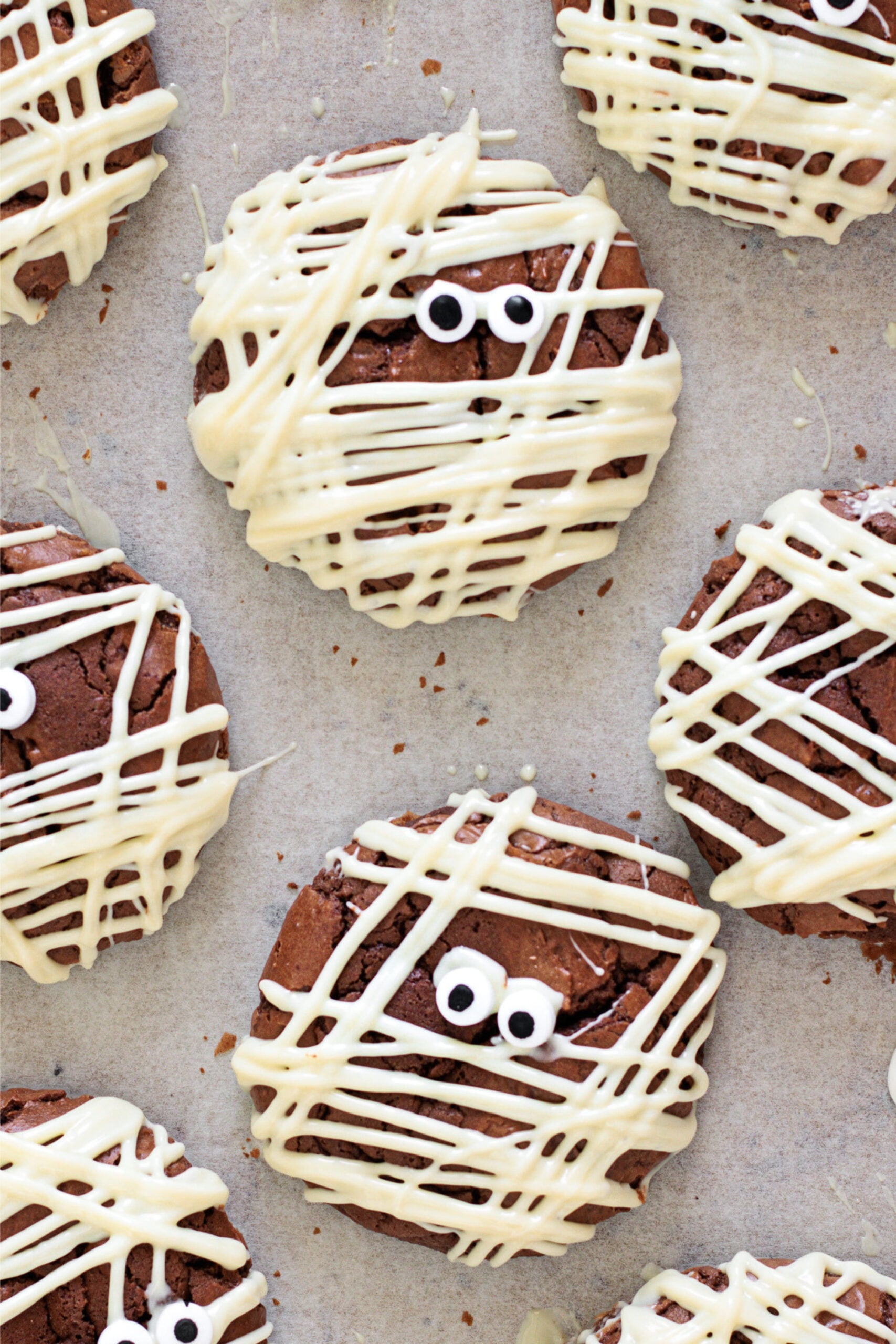 Halloween Mummy Brownie Cookies
