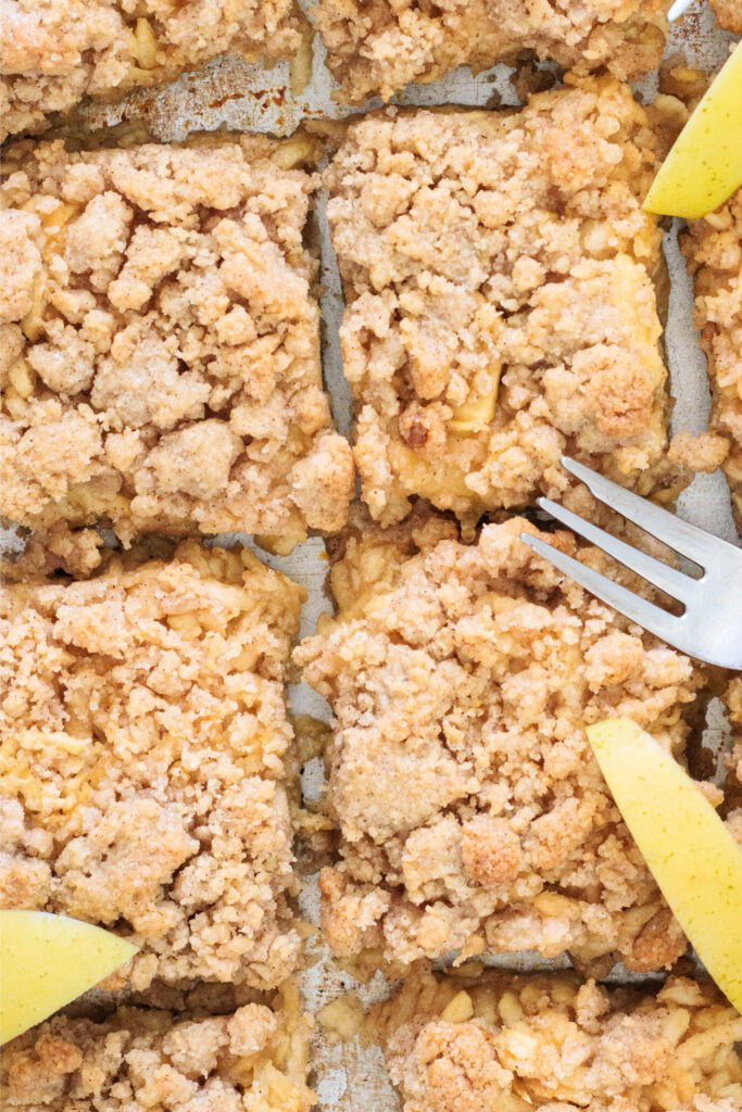 Easy Apple Pie Bars