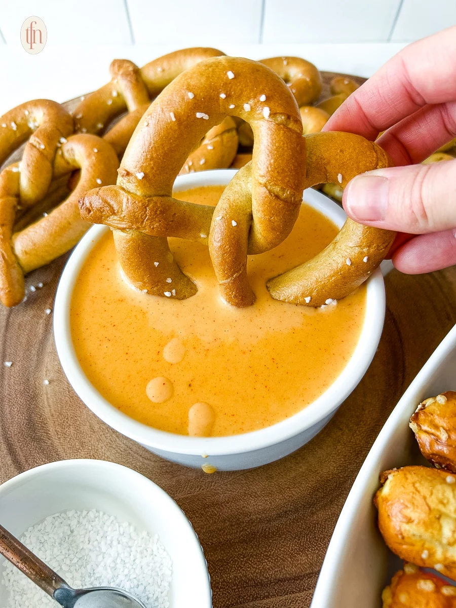 Pretzel Cheese Dip